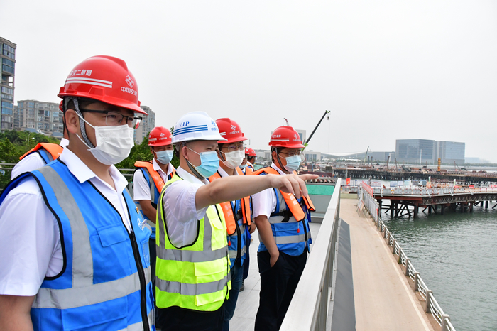 2020年5月20日，黃濤副局長(zhǎng)現(xiàn)場(chǎng)檢查調(diào)研—王云龍攝—廈門第二東通道項(xiàng)目 (3).jpg